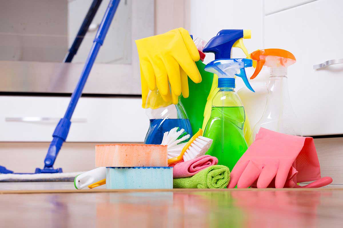 نکاتی درباره استفاده از مواد شوینده در خانه تکانی